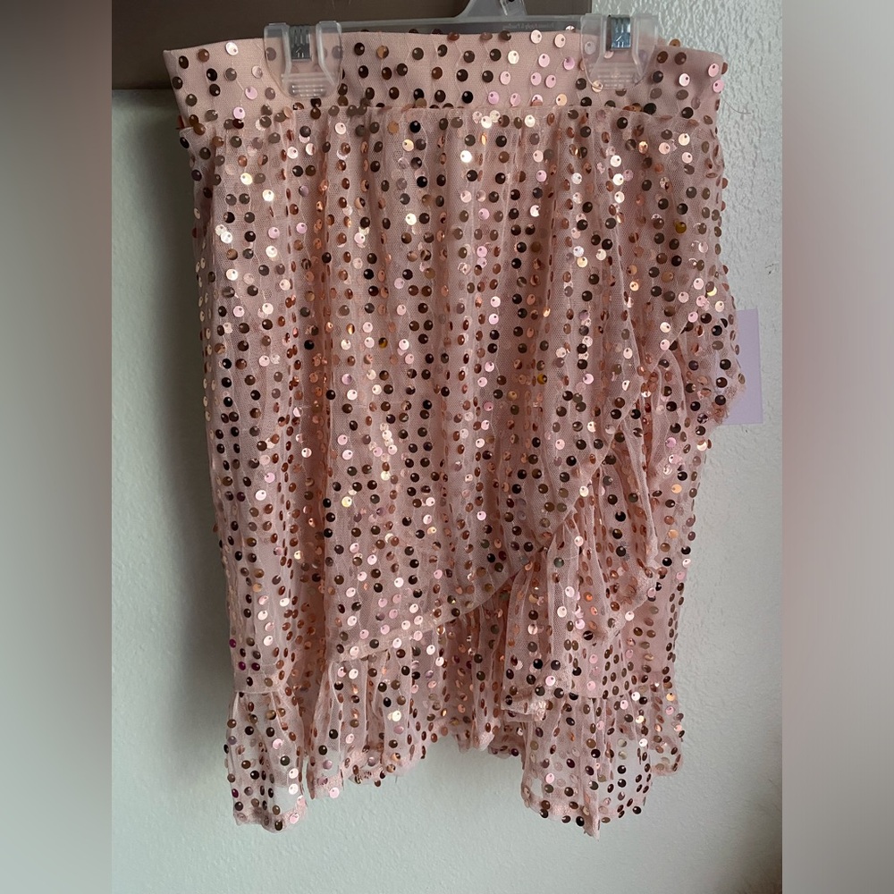 LC Lauren Conrad Pink & Rose Gold Sequin Ruffle Skirt